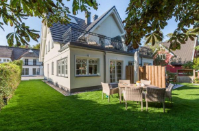 Ferienhaus Ostseehaus Seegras mit Kamin in Prerow